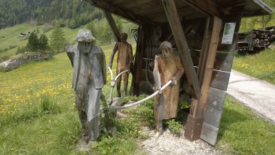 SÃ¼dtirol Holzfigur