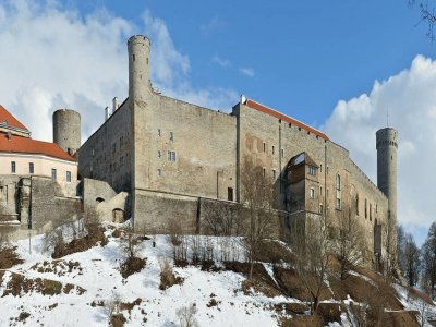 El Castillo de Toompea - Estonia jigsaw puzzle