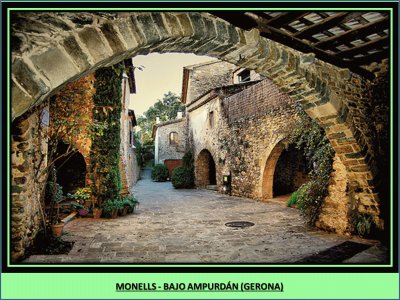 MONELLS - BAJO AMPURDÃN (GERONA)