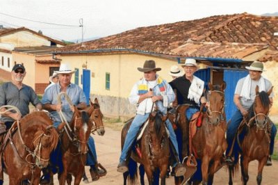 פאזל של feria de ganado