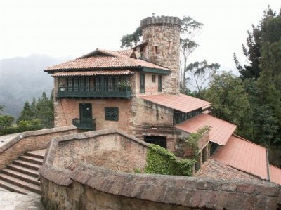 Torre vigÃ­a Monserrate