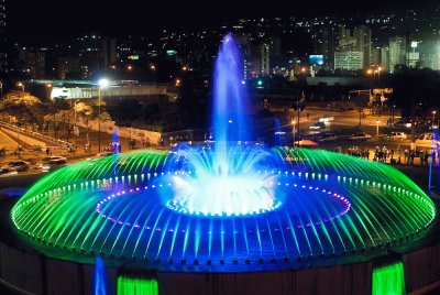 Plaza Venezuela. Caracas - Venezuela jigsaw puzzle