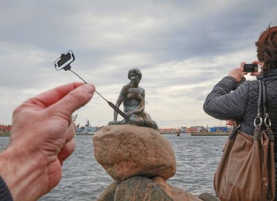 La Sirenita, Copenhague por Rich McCor jigsaw puzzle