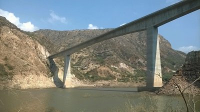 פאזל של puente a zapatoca