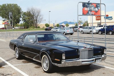 Auto 1972 Lincoln Continental Mark IV 365 HP