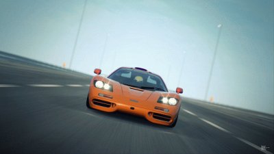 Auto 1998 McLaren F1 627 HP