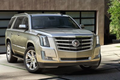 פאזל של Auto 2015 Cadillac Escalade 420 HP