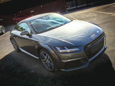 Auto 2017 Audi TT Coupe 220 HP