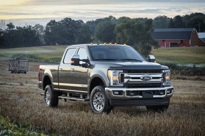 Auto 2017 Ford Super Duty 385 HP