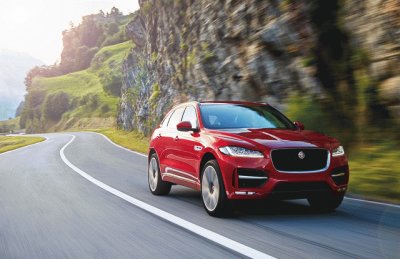 Auto 2017 Jaguar F-Pace 340 HP jigsaw puzzle