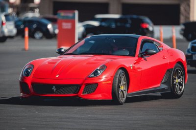 Auto Ferrari 599 GTO V12 661 HP