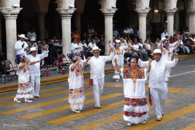 Jarana yucateca jigsaw puzzle