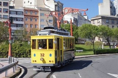 Street car jigsaw puzzle