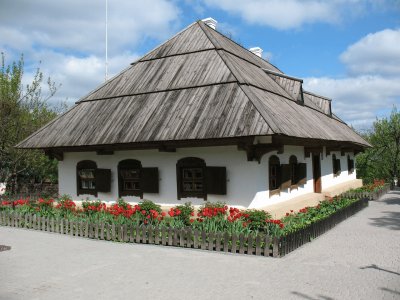 Ucraniano- Museo, Poltava.jpg jigsaw puzzle