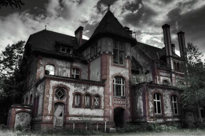 haunted house 1 jigsaw puzzle