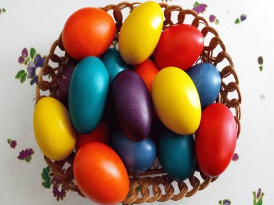 פאזל של Huevos de Pascua-Colores