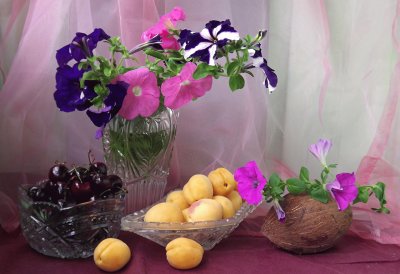 פאזל של Gorgeous Flowers and Fruits-Still Life