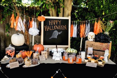 Halloween Party Table jigsaw puzzle