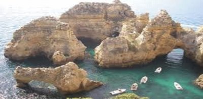 פאזל של Rocas en el mar