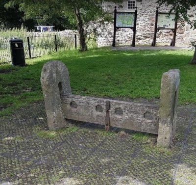 Eyam Hall Punishment Post jigsaw puzzle