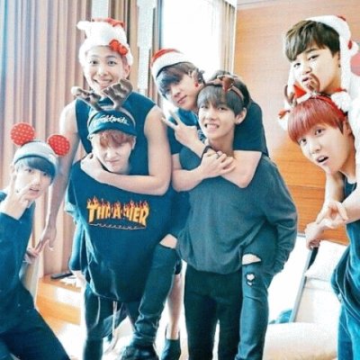 פאזל של bts navidad