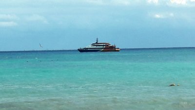 Transbordador en Playa del Carmen.