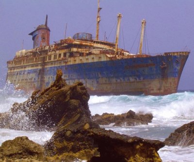 Barco abandonado