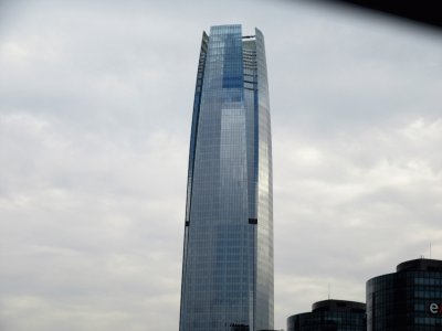 La torre mÃ¡s alta de LatinoamÃ©rica, Santiago de Chile.