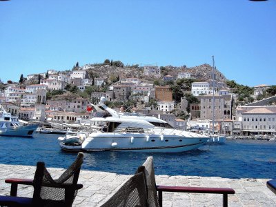 Bote en isla griega.