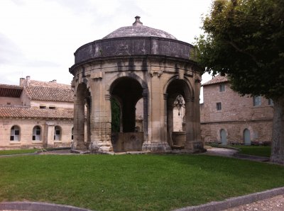 פאזל של Villeneuve-les-Avignon, Gard, France