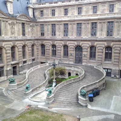 פאזל של Louvre