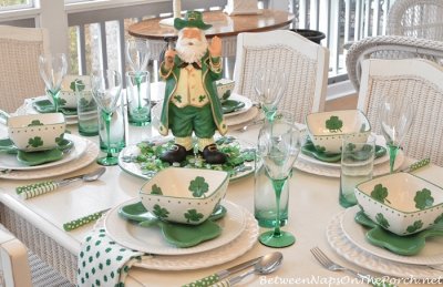 St Patrick 's Day Table setting jigsaw puzzle