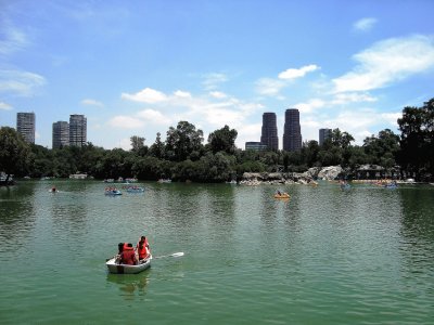 Lago de Chapultepec, Ciudad de MÃ©xico. jigsaw puzzle