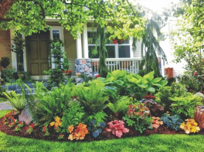 פאזל של House with wonderful garden