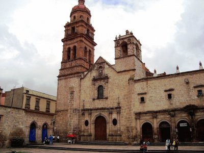 פאזל של Templo en Morelia, MichoacÃ¡n.