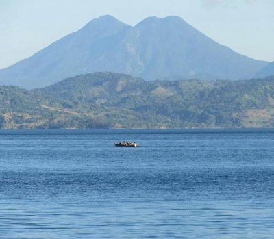 Volcán Chinchontepec,y lago Ilopango.or