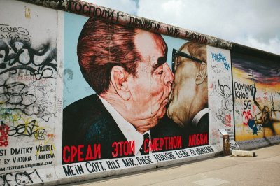 פאזל של east side gallery berlin