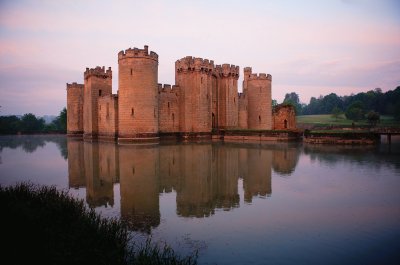Castle with moat jigsaw puzzle
