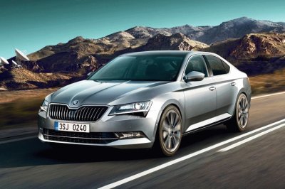 Skoda Superb 2017 jigsaw puzzle