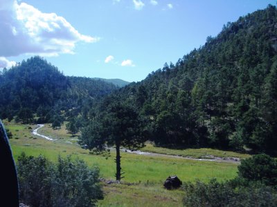 Arroyuelo en la serranÃ­a.
