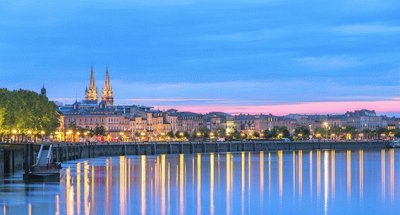 Quai des Chartons Bordeaux