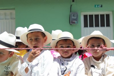 CAMPESINOS COLOMBIANOS