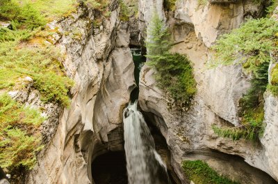 פאזל של maligne Canyon Canada