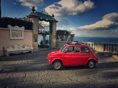 FIAT 500 rossa jigsaw puzzle