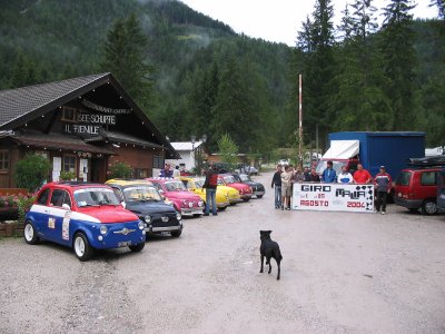 Fiat 500-Lago di Dobbiaco (BZ)