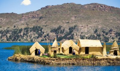 LOS UROS: PUNO jigsaw puzzle