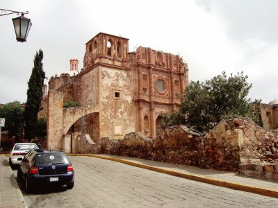 Templo en ruinas en Ciudad Zacatecas.