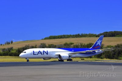 LAN Airlines Colombia Boeing 787 800 Colombia jigsaw puzzle