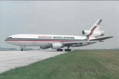 Emery Worldwide McDonnell DC-10 Estados Unidos