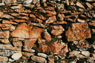 Mur de pierres dans le Lot